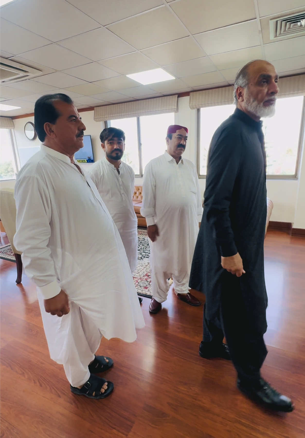 نوابزادہ میر خالد خان مگسی صاحبء  چیف کمانڈر مگسی سوشل اتحاد نوابزادہ میر بہادر خان مگسی صاحب اسلام آباد ۾ ✌️💞  #foryou #foryoupage #fyp #fypシ゚viral 