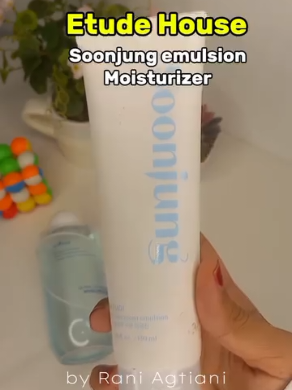 basic skincare yg aku repurchase cintaaa sih sama ini, berbulan bulan dipake nya ya Allaaah  isinya banyaaak #moisturizer #koreanskincare #skincarekorea #glowingskin #etudehouse 