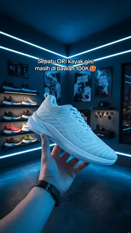 Ga lagi bercanda aku bro, ini sepatu murah banget, cuma di harga 65K an udah bisa dapet sepatu original yang empuk dan nyaman saat di pake🙌, ini kayaknya promonya cuma hari ini bro, buruan gercepin sebelum harga normal!