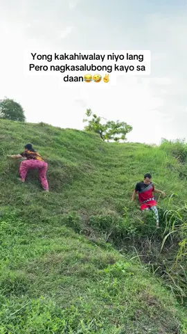 Yong nagkasalubong kayo ng ex mo Tas may Sama ka ng loob 😂🤣✌️ Note: this video is for entertainment purposes only #wonderfamily #trending #fyp 