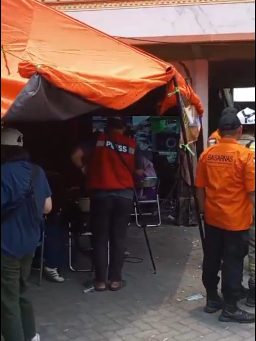 Semoga di beri kesabaran sebesar2nya untuk keluarga santri #alkhoziny #alkhozinybuduran #buduran #sidoarjo #ponpesalkhoziny 