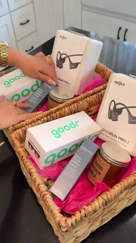 marathon gift baskets 🏃🏻‍♀️👟💖🎧✨ Headphones @Shokz Sports  Sunglasses @goodr  Sleep Spray @thisworks  Candle and Key Chain @Amazon  #marathonrunner #marathontiktok #runningmotivation #Running #runningtips 