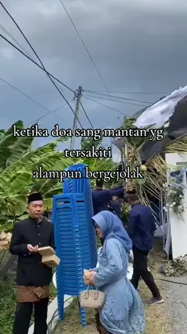 di acara pernikahan terjadi angin badai#viral #trending #fyp 