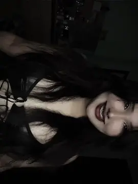 🫦