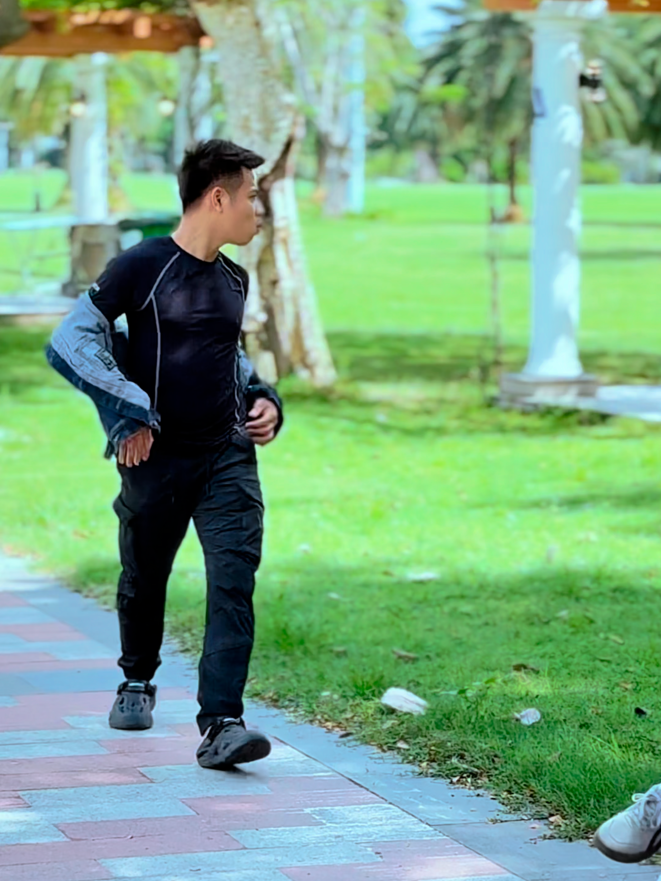 Gây sự rồi muốn thoát đâu có dễ vậy..