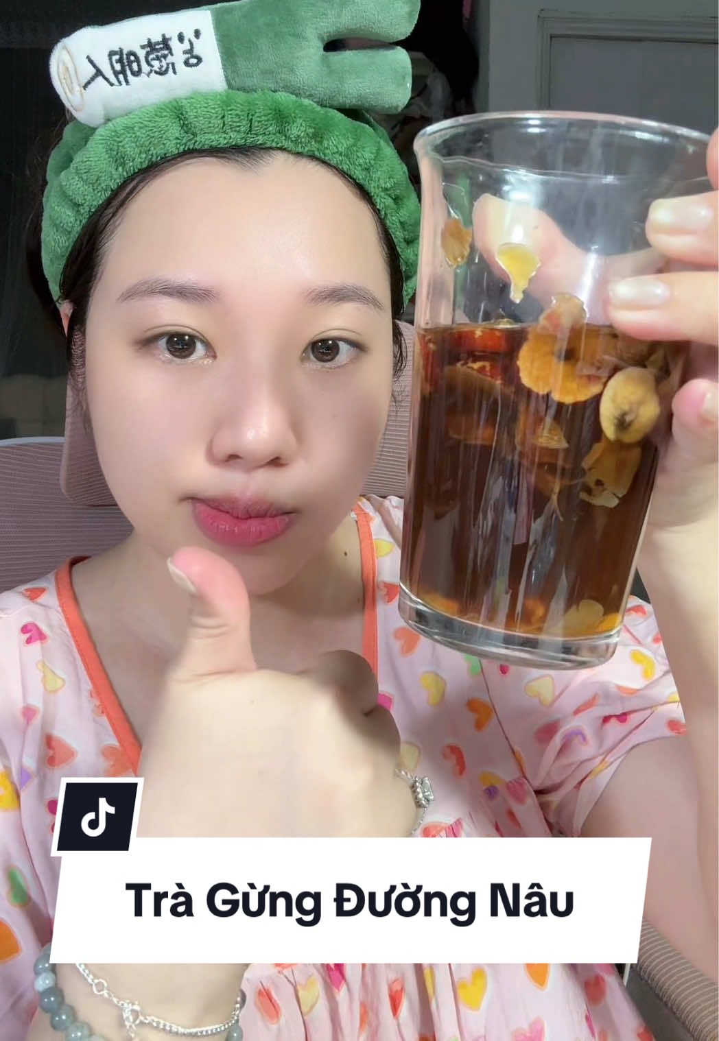 Trà gừng đường nâu này uống siu ngon mà tốt cho cơ thể ce phụ nữ lm nè #tragungduongnau #duongtucung #tragungduongnauthaomoc #reviewcamoi #LearnOnTikTok 