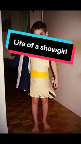 #thelifeofashowgirl #taylorswift #disneycastmember #dancer #waltdisneyworld 
