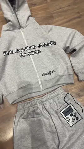 Streetwear = life  #vlothingbrand  #streetwear  #fyp  #grintz  #videoviral 
