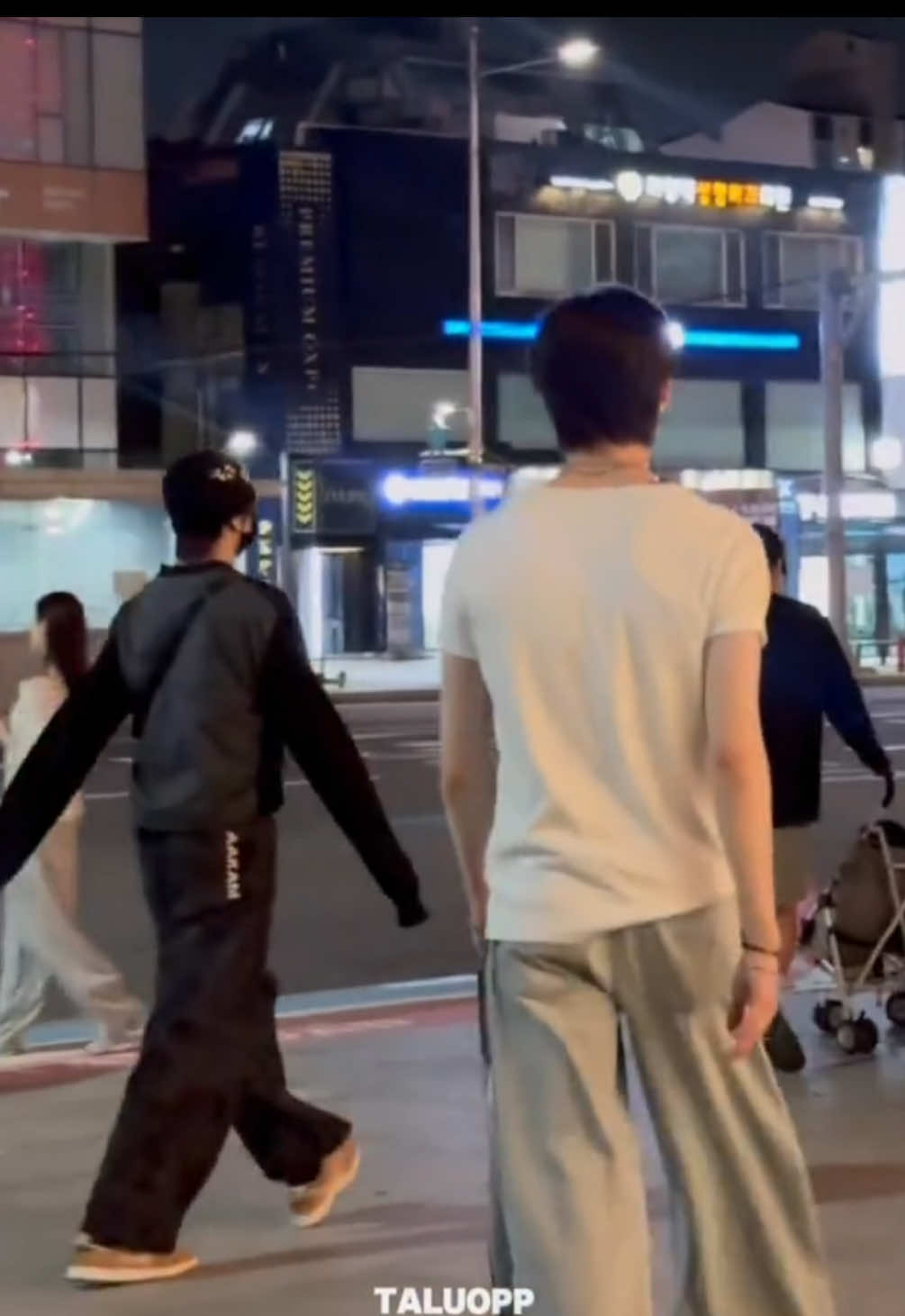 JAYJAY bows down the moment his name is called 🥹🥹🥹 [2 Oct 25] #smtr25 #justinjay #justin #jj #sm 