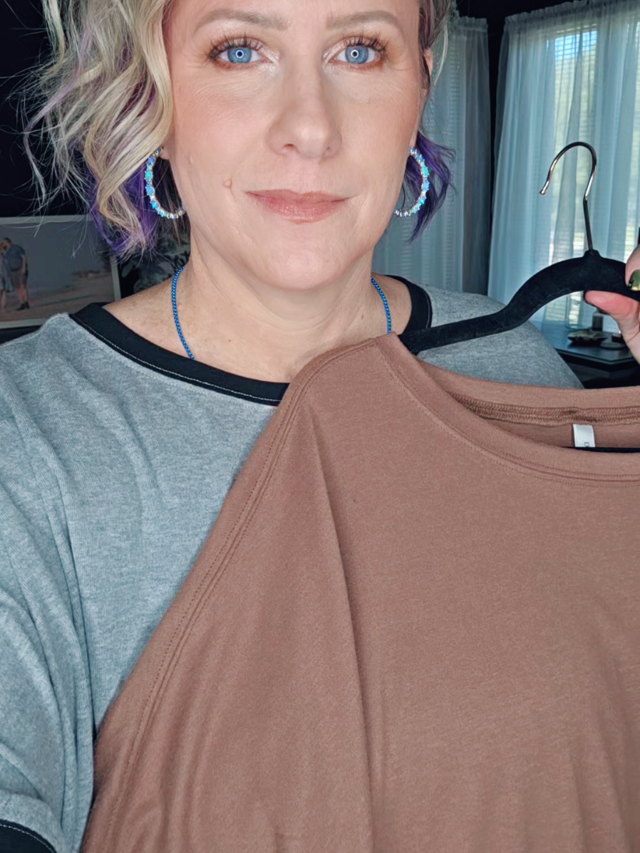 Soft Cozy Oversized Flowy T-Shirt! #tshirt #oversizedshirt #oversized #shirt 