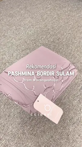 Pashmina bordir bikin look makin elegan🤍✨ #pashmina #pashminaceruty #pashminabordir #hijabbordir #hijab 