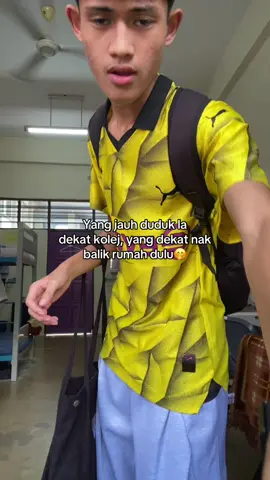 Saye balik bukan sbb homesick okeh;) #fyp#uitm#siswa#mds 