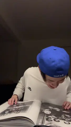 โครตดี เเต่ละหน้าคือรักมาก รวมกันเป็น หน้ารัก นี่!!!!! ❤️ #THAIchayanon  #BeneathTheLightPhotobook  #BUSbecauseofyouishine