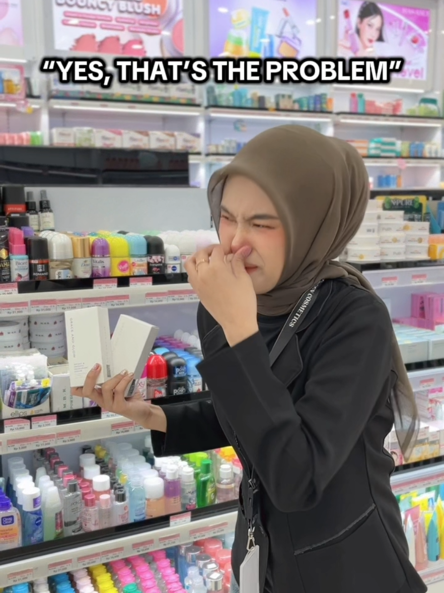 problem yang gamau bau keti harus pakai deodorant yaaw, solusinya bisa pakai deodorant Grace and glow dengan aroma yang segarr #deodorant #bauketek #graceandglow 