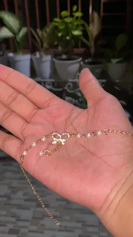 gelang secantik ini cuma 5 ribuu😭😭😭😍#gelangcantik #gelangaesthetic #gelangpita #gelangtitanium #gelangtitaniumantikarat 
