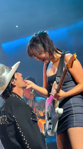goodnight 🥵😮‍💨 cake by the ocean hits every single time @joejonas @JinJoo Lee  #jonasbrothers #jonasbrotherstour #jonasbrothersconcert #joejonas #cakebytheocean 
