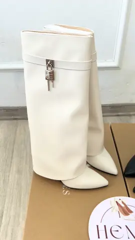 Boot xuồng ổ khoá dáng quần siêu hot hit #bootkhuy #boothot #bootquangchau #bootongrong 