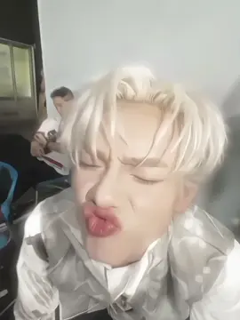 ai nói ảnh trầm zậyyyy :)))) #buitruonglinh #anhtraisayhi #fyp #xuhuongtiktok #xhhhhhhhhhhhhhhhhhhhhhhh 