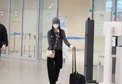 #JISOO has landed and arrived safely in Korea. Rest well 🇰🇷 ##JISOO #JISOOxDiorSS26 #jisooblackpink #fyp 