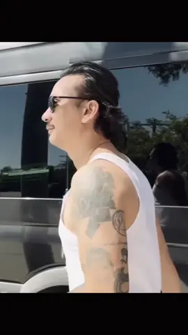 throwback touring prediksi in america #vincentrompies #vincent #elternak #dudukvincent #fyp @vincentrompiespalsu 