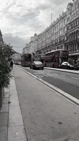 🇬🇧      #fyp  #explore  #viral  #foryou  #london 