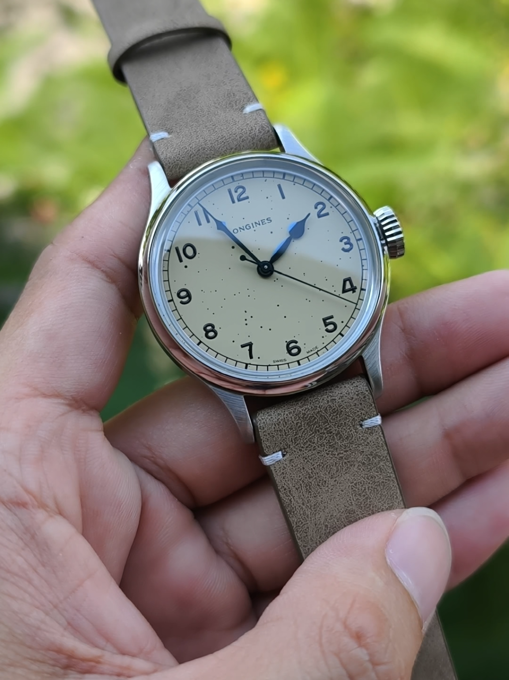 + một siêu phẩm . LG heritage 38,5mm. phong cách cổ điển. Chất lượng như real. #watch #đồnghồ #đồnghồnam #donghonamdep #longines 