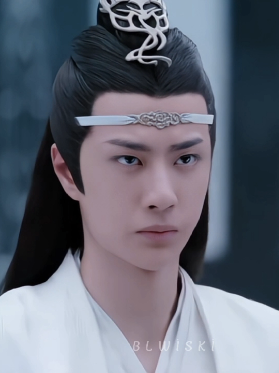 Gel yaralarını ben sarayım. - - - #theuntamed #wangxiao #yizhan #weiwuxian #lanzhan 