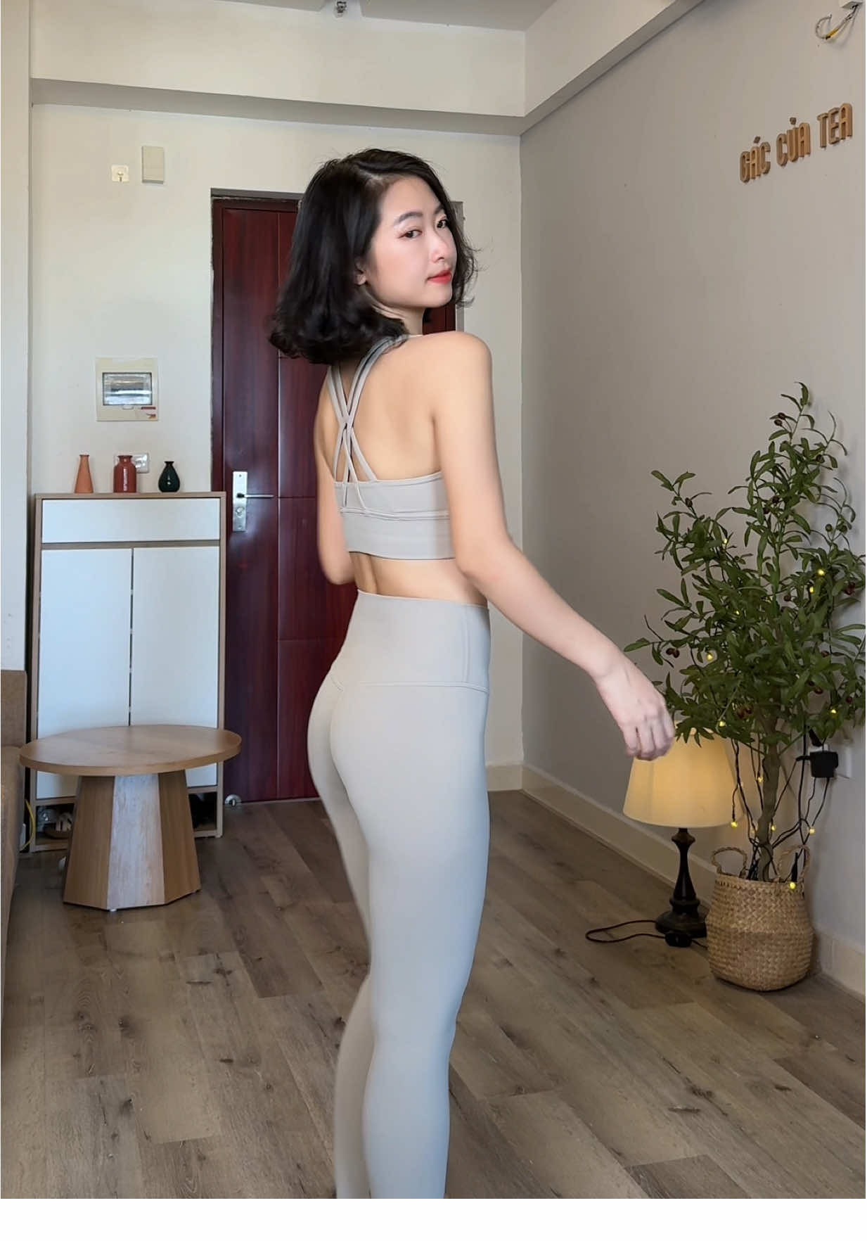 Set đồ tập yoga form cực mê chất thích lắm các cậu, thật sự nên mua nha #setdotap #doyoga #settapyoga #settapgym #traphamm56 