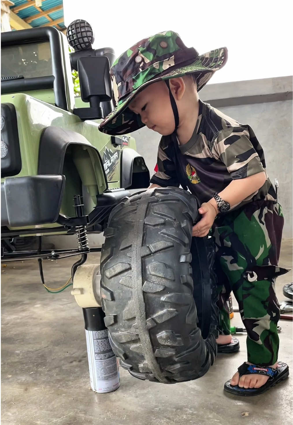 Hwang mode mekanik.. #mekanikcilik #mainanmobilan #mobilaki #himalaya #mainananak 