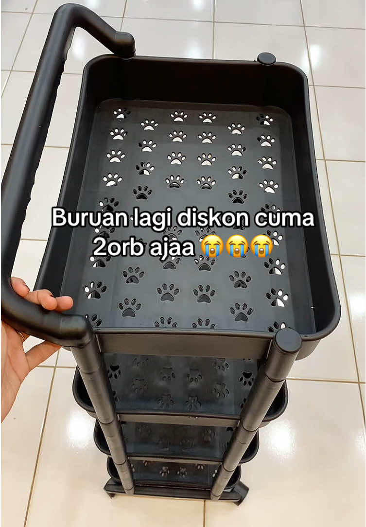 Mana serbaguna baget rak kayagini tauu, bisa buat tempT ajaa deh dirumah, anti berantakan #rakserbaguna #raksusun #rak4susun #trending 