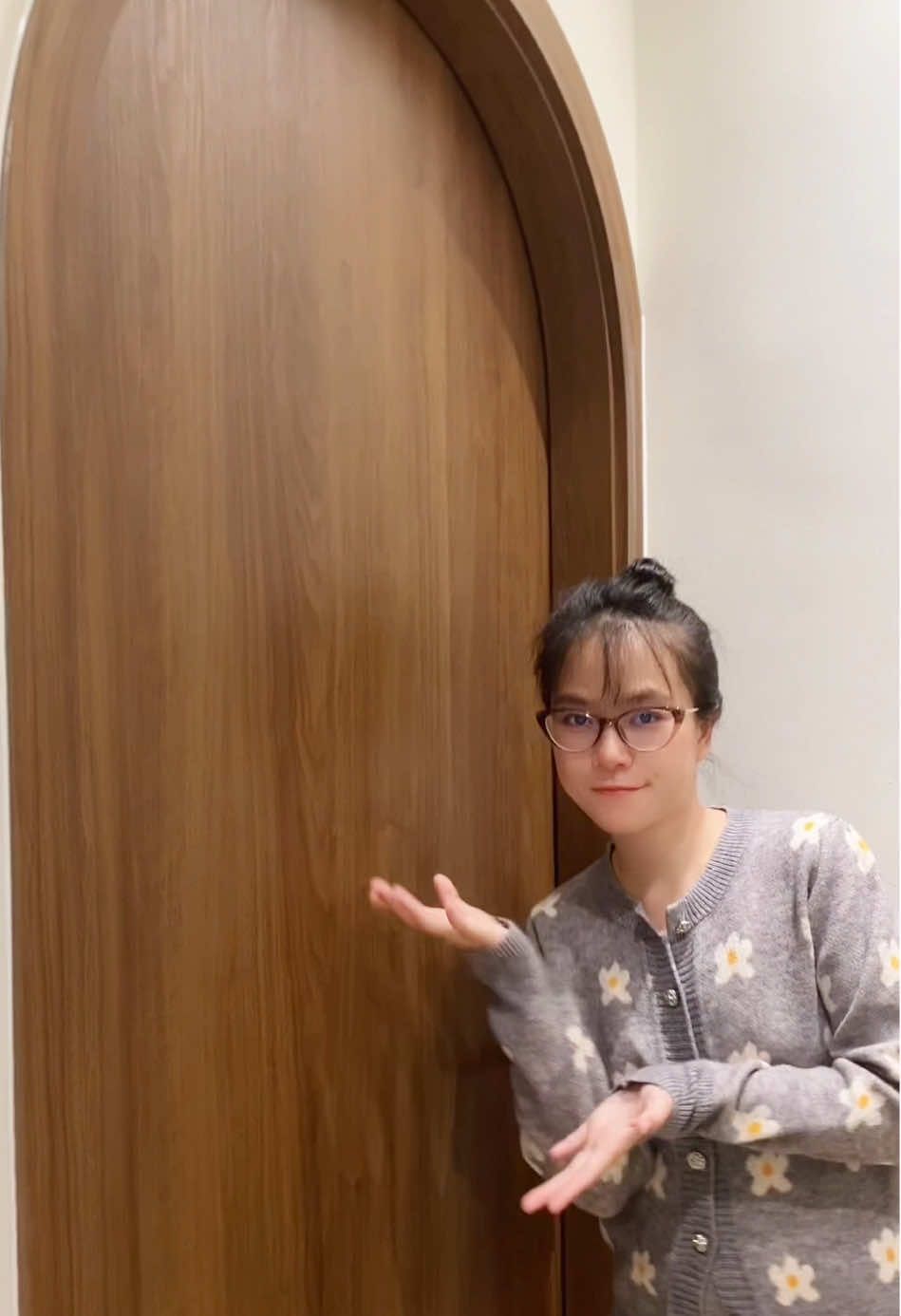 Quyết định đúng đắn nhất khi xây nhà :  ❌ Cửa nhôm xingfa ✅ Cửa composite màu óc chó.  #kinhnghiemxaynha #xaynha #nhadep #Home #myhouse 