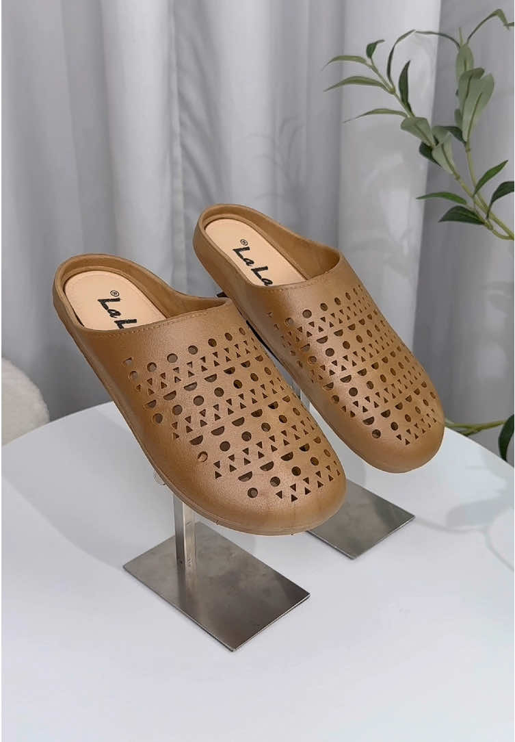 New arrival! Check the yellow basket! #fyp  #TikTokShopFashion #foryou #lalashoes #loafers 