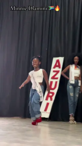 Minnie Dlamini🔥👌 giving the First intro for the models. #model #fyp #SAMA28 @MinnieDlamini 