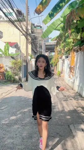 🤌☹️#creatorsearchinsights #lockedaway #viraldancevideos #dresses #korean 