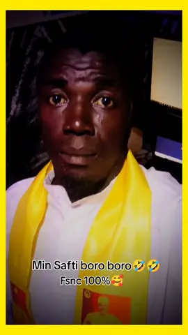 Min Safti boro boro 🤣🤣🤣  #maroua #garoua #gaudere #bertoua #yaounde @Dali lambess 😍 @Lamine angage @Mama inna😍 @NOUROU POULLO OFFICIEL☑️ 