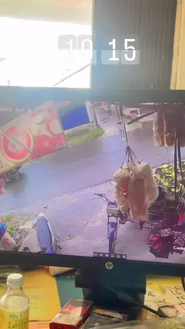 Musibah d depan kede. ,semoga slalu dlam lindungan allah..#kecelakaanpesawat  #siapabenarsiapasalah 