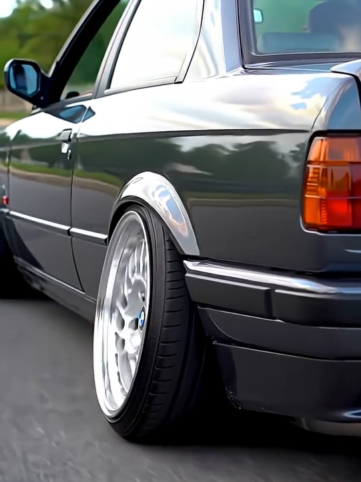 BMW E30 #bmw #bmwe30 #bmwm40 #bmwserie3 #bmw3series 