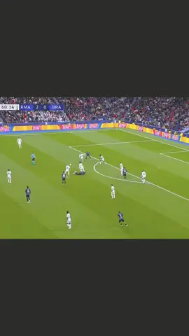هدف رودريغو في منتهي الروعة 🔥 #رودريغو #ريال_مدريد #vinicius #هدف_عالمي #هلا_مدريد_دائما_وابدا 