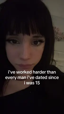 y'all just rly hate to see a hardworking independent young girl fr😭😭