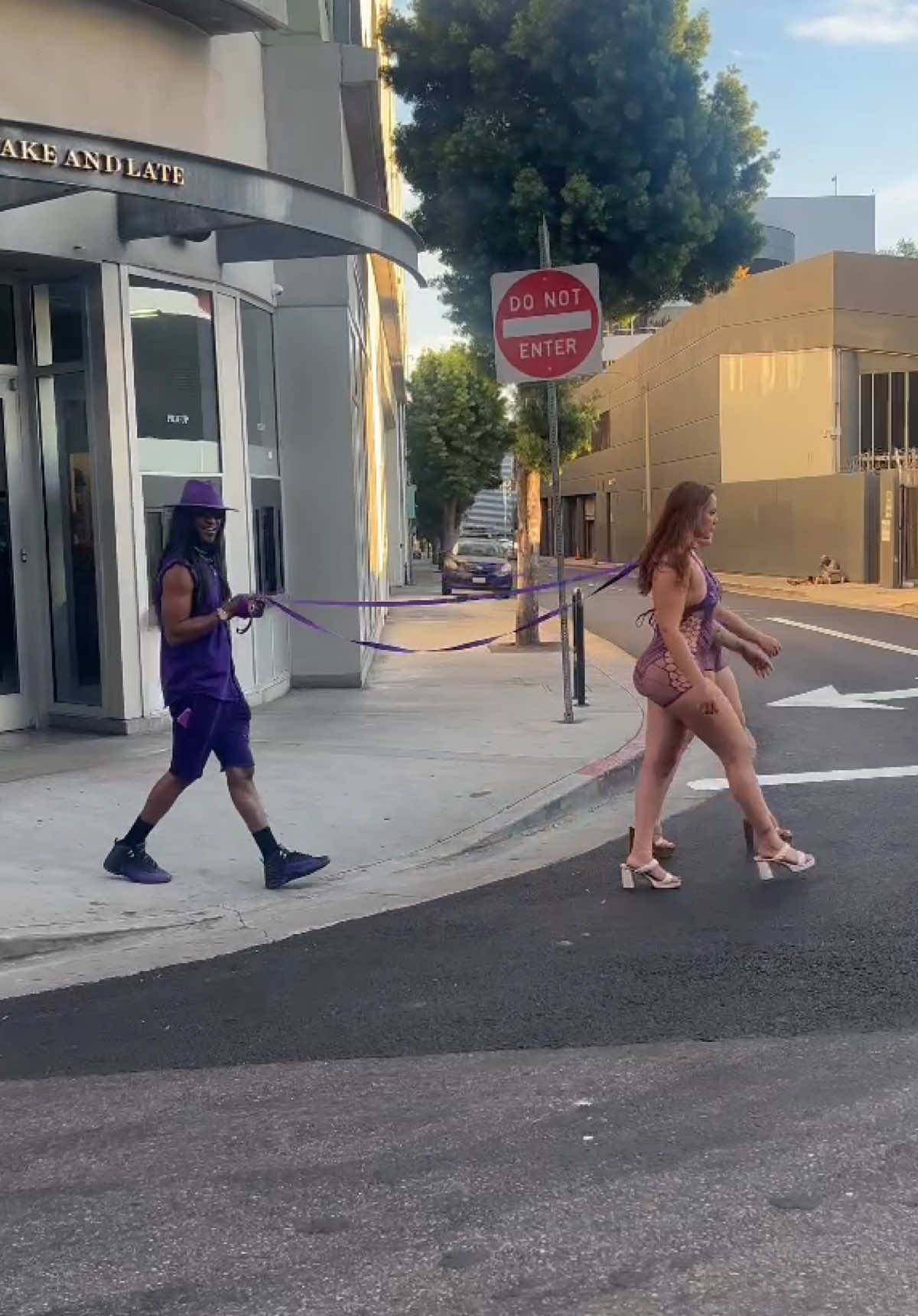 Nothing like a beautiful morning, another day to take the ladies on a stroll🕺🏾🕺🏾🕺🏾