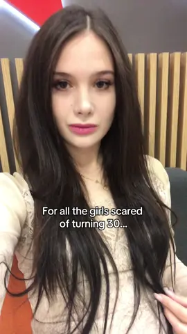 #womenover30 #transformation #beforeandafter #glowup #foryou 