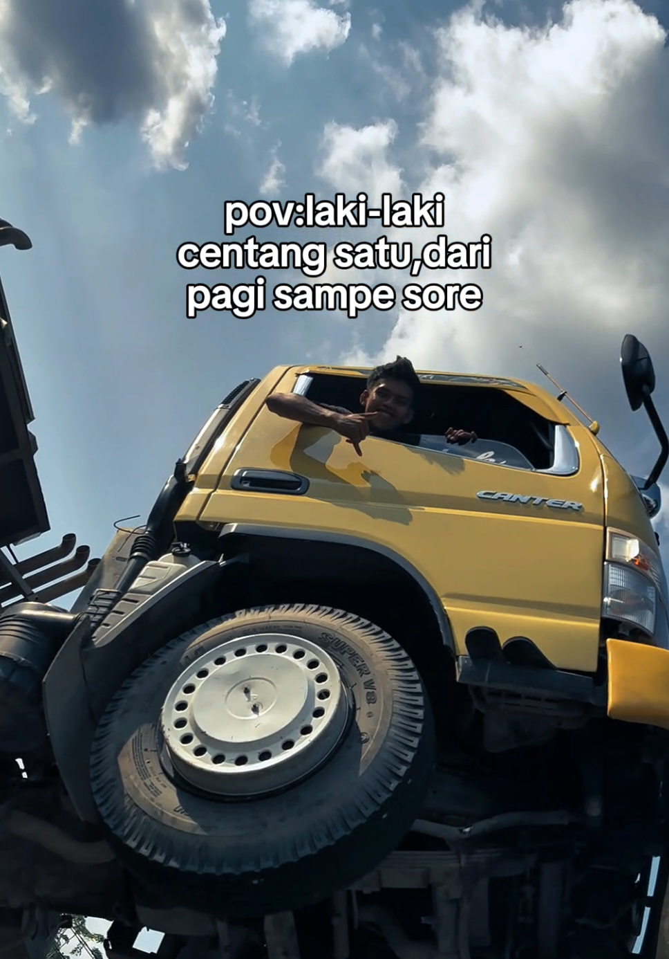 jangan terlali tinggi bg entr kalo jatoh sakit. 🤌