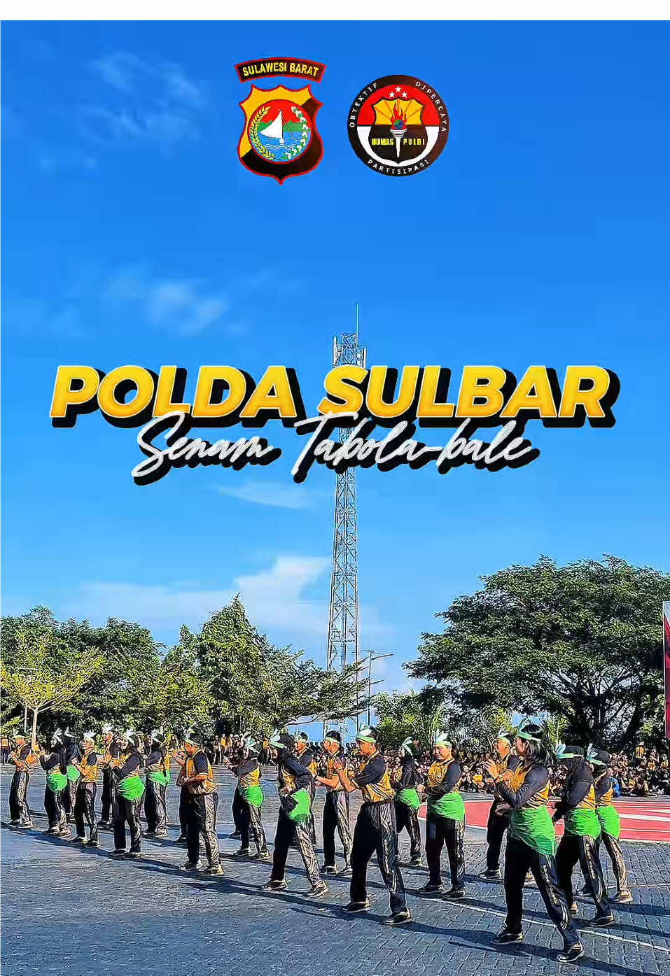 Kapolda Sulbar Gelar Pentas Senam Tabola-Bale, Soliditas Personel Semakin Kuat Polda Sulbar - Suasana keakraban dan semangat membara terasa di Polda Sulawesi Barat, saat Kapolda Irjen Pol Adi Deriyan Jayamarta memimpin langsung pentas senam Tabola-Bale yang diikuti oleh seluruh perwakilan satuan kerja, Jumat (3/10/25). Pentas senam Tabola-Bale ini bukan sekadar ajang olahraga, melainkan juga sebagai wadah untuk mempererat tali persaudaraan dan meningkatkan soliditas antar personel. Dalam sambutannya, Kapolda Sulbar menyampaikan rasa bangganya atas antusiasme dan kesungguhan seluruh personel dalam menyukseskan kegiatan ini. 