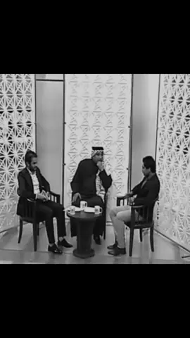 10/3 العيد الوطني العراقي 🇮🇶 / في هذه المناسبه نلقي لكم أبيات شعريه للشهيد علي رشم عن الوطن  #explore #foryou #fyp #fypage 