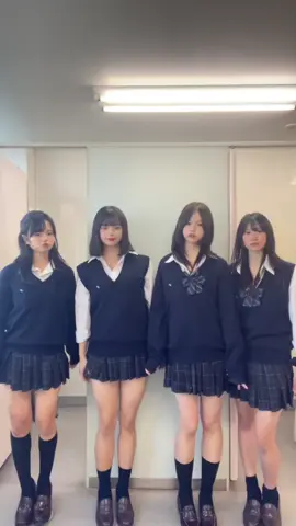 やっとベストとセーターの時期冬近づいてきた❄️🎀🤍#07 #ljk #fyp 