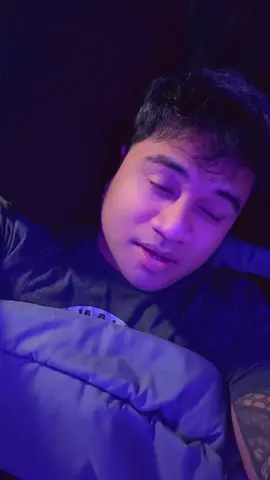 These cringe ass lip syncs lol 