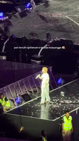 renjun blonde my luv