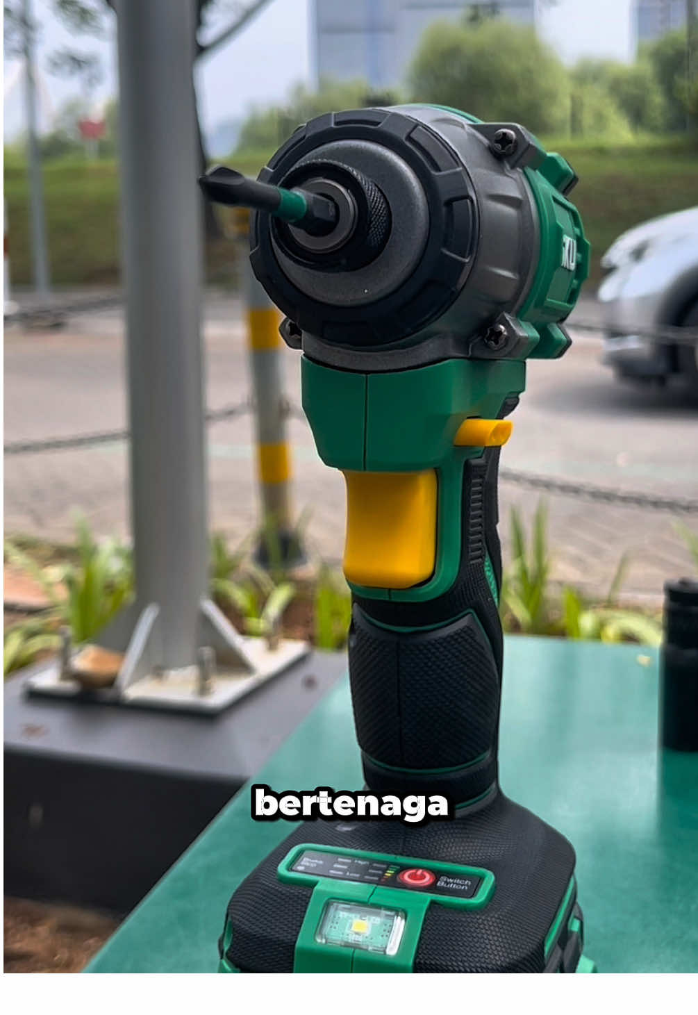 Tenaga besar sampai 220Nm💪🏻 kerjaan jadi ringan dengan ISKU 220Nm drill impact driver 21V🔥 harga terjangkau, cek out keranjang kuning🚀 #iskuindonesia #borlistrik #diyrumah 