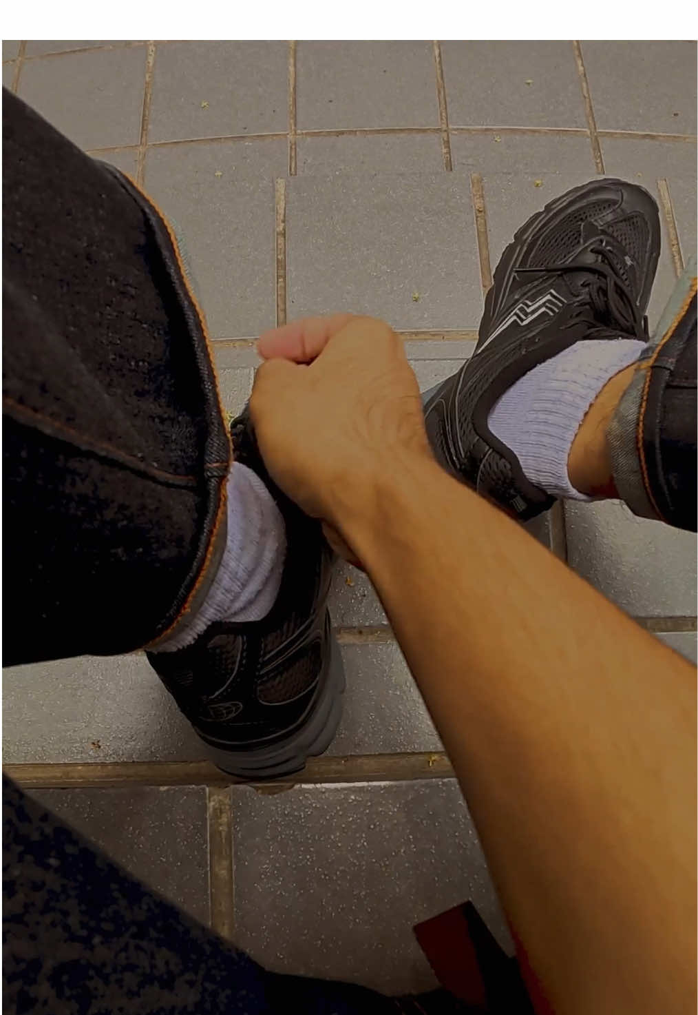 Aktivitas padet seharian, dari mulai ngantor - meeting - sampe nongkrong dihajar sekalian sama satu sepatu, Robin Black Chrome🔥