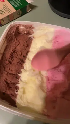 #icecream #dawgs #fypシ゚viral #xyzbca 